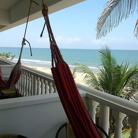 Hotel Emblema Playa Manzanillo 外观 照片